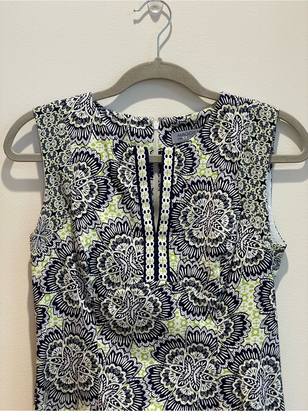Maggy London Navy, White & Lime Floral Dress - Picture 3 of 4